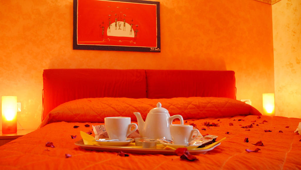 B&B Fantar House Carbonia Zimmer foto