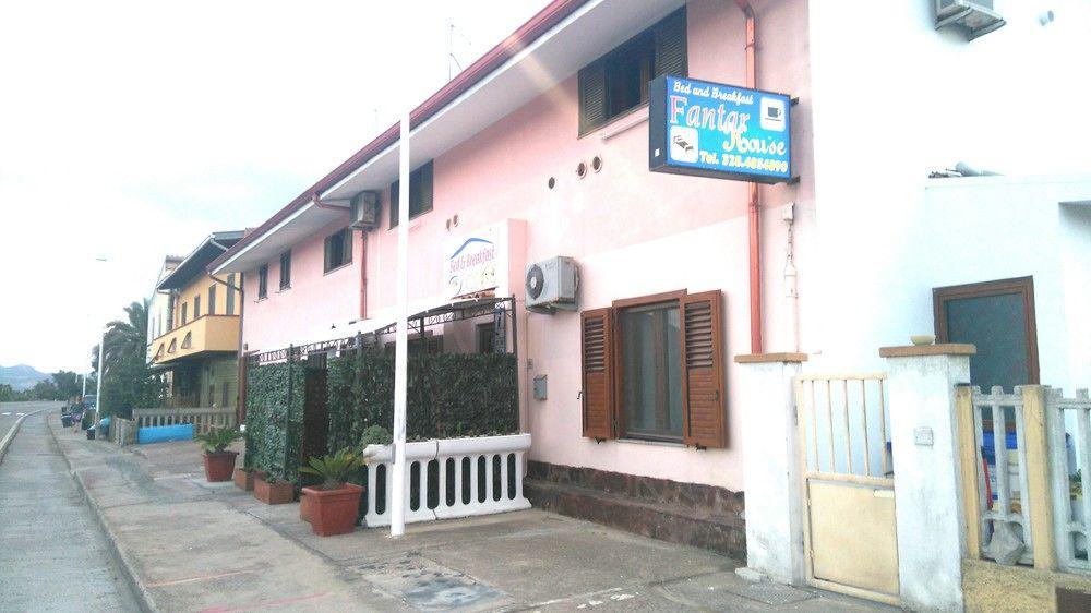 B&B Fantar House Carbonia Exterior foto