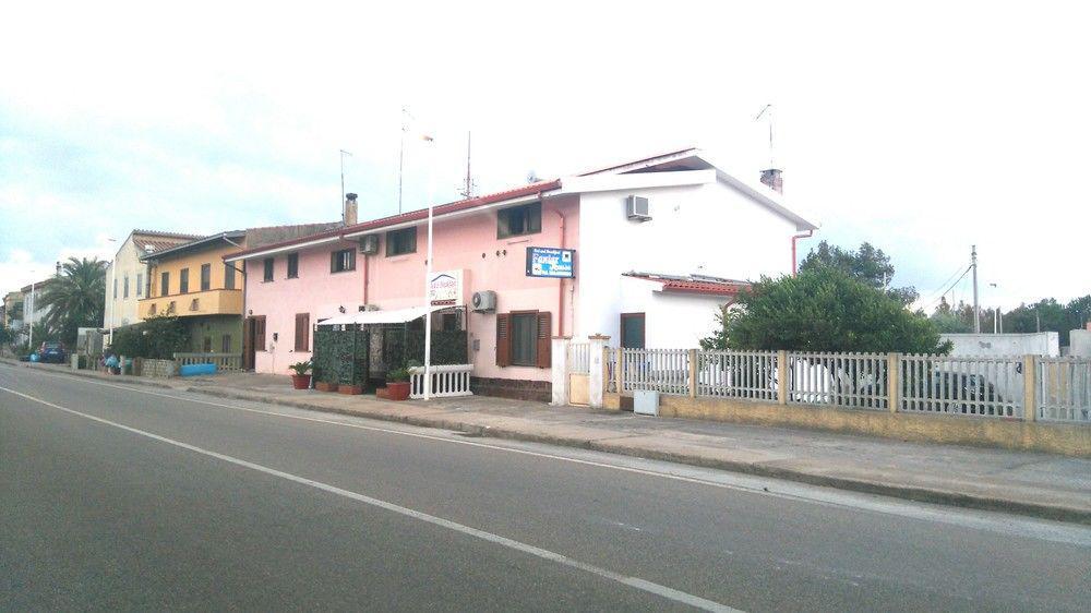 B&B Fantar House Carbonia Exterior foto